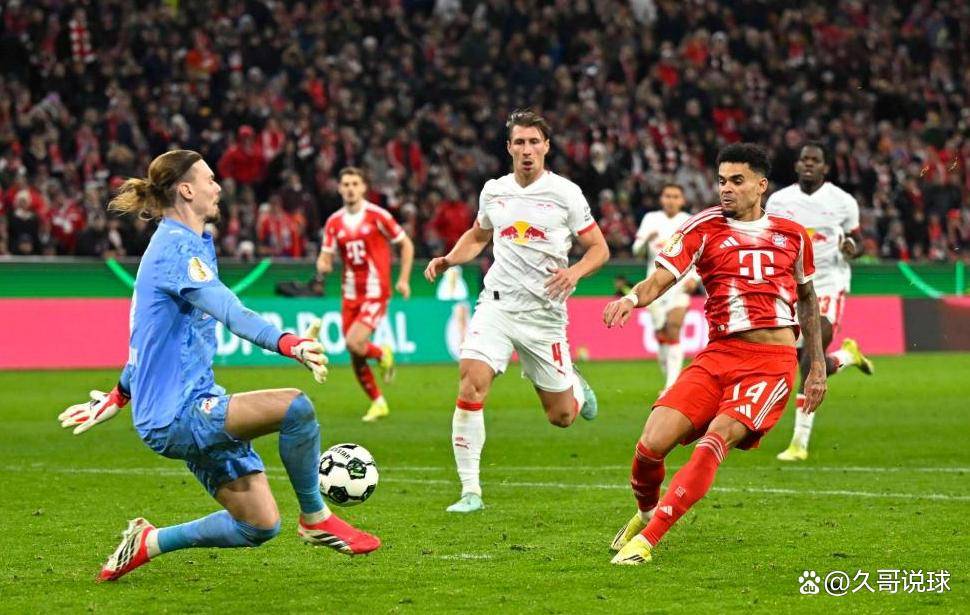 爱游戏官网-这也行？阿扎伦卡在拜仁比赛中晋级今晚罗马备战德国杯，武汉三镇围绕NBA总决赛内部沟通